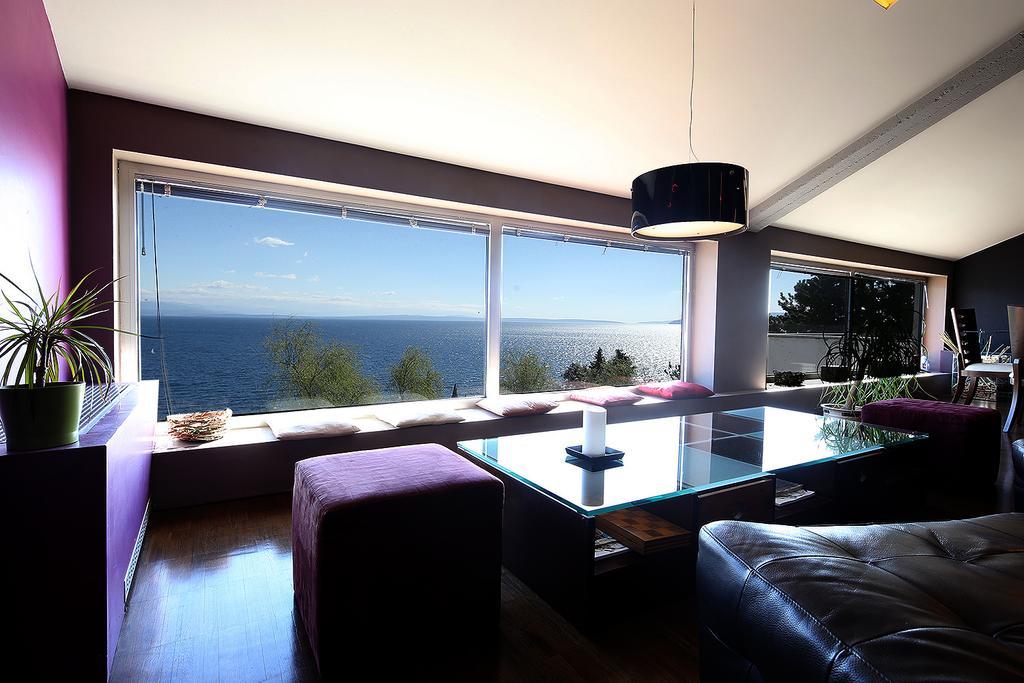 Unique Apartment